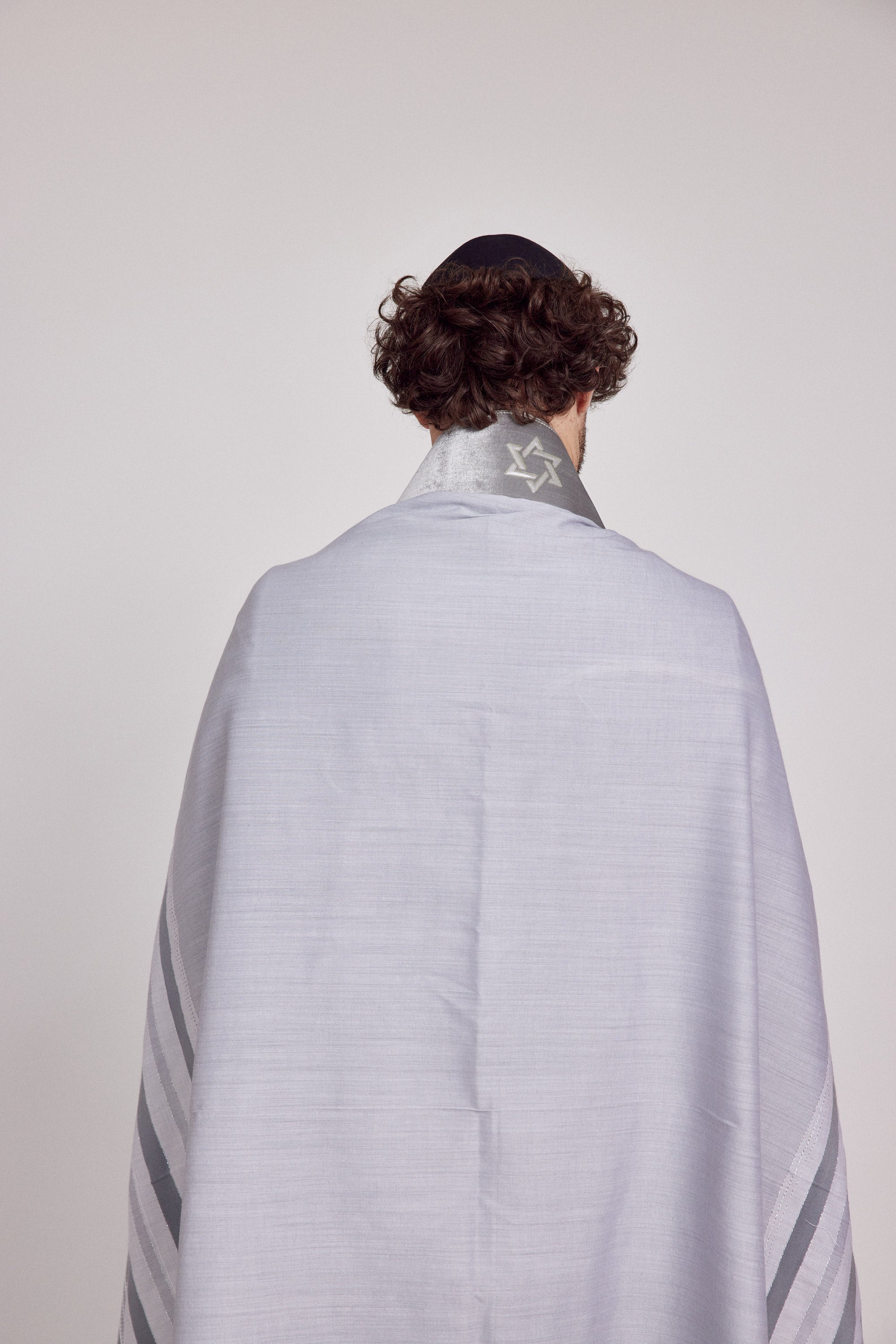 Talit Magen david - Gray