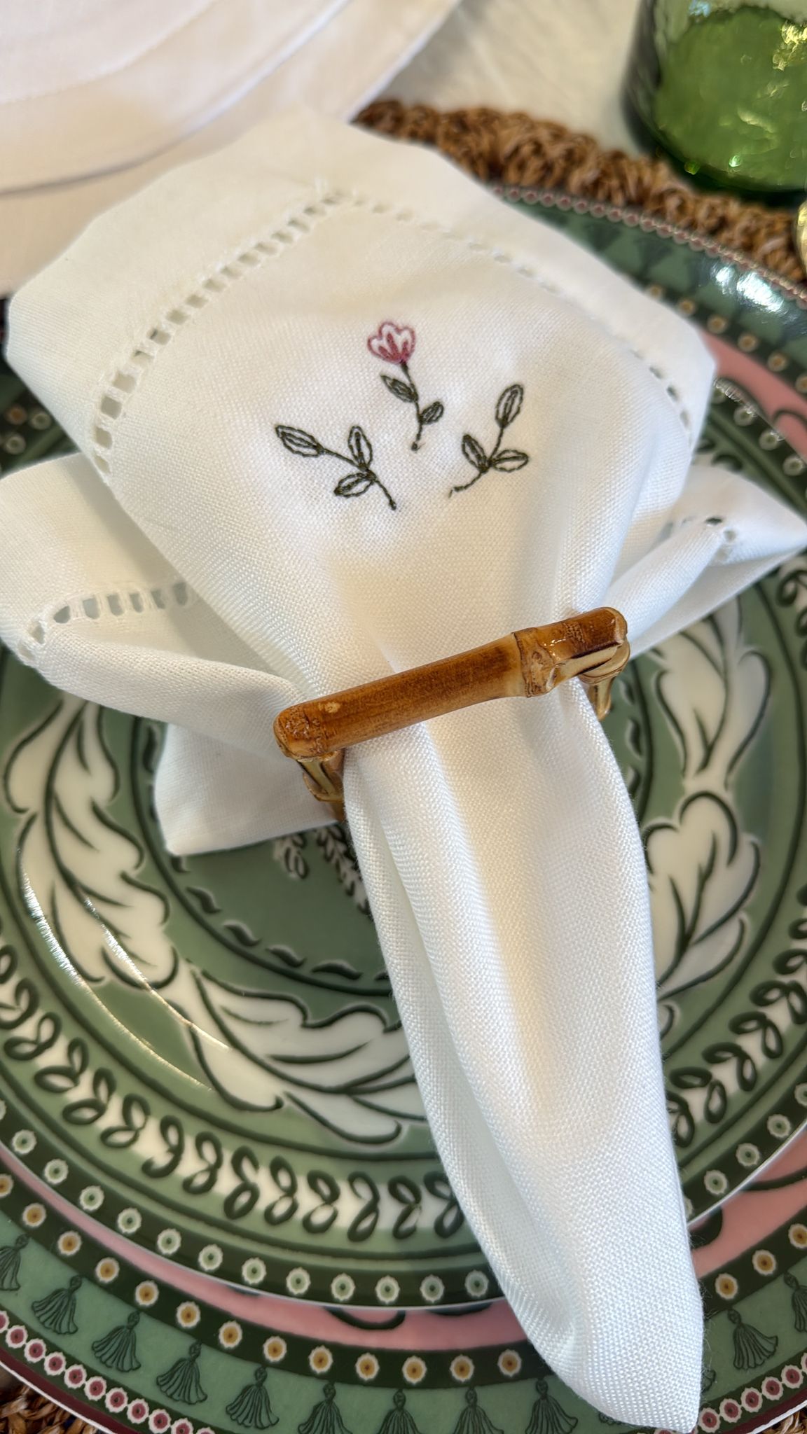 Shabbat Rosa Challah Cover