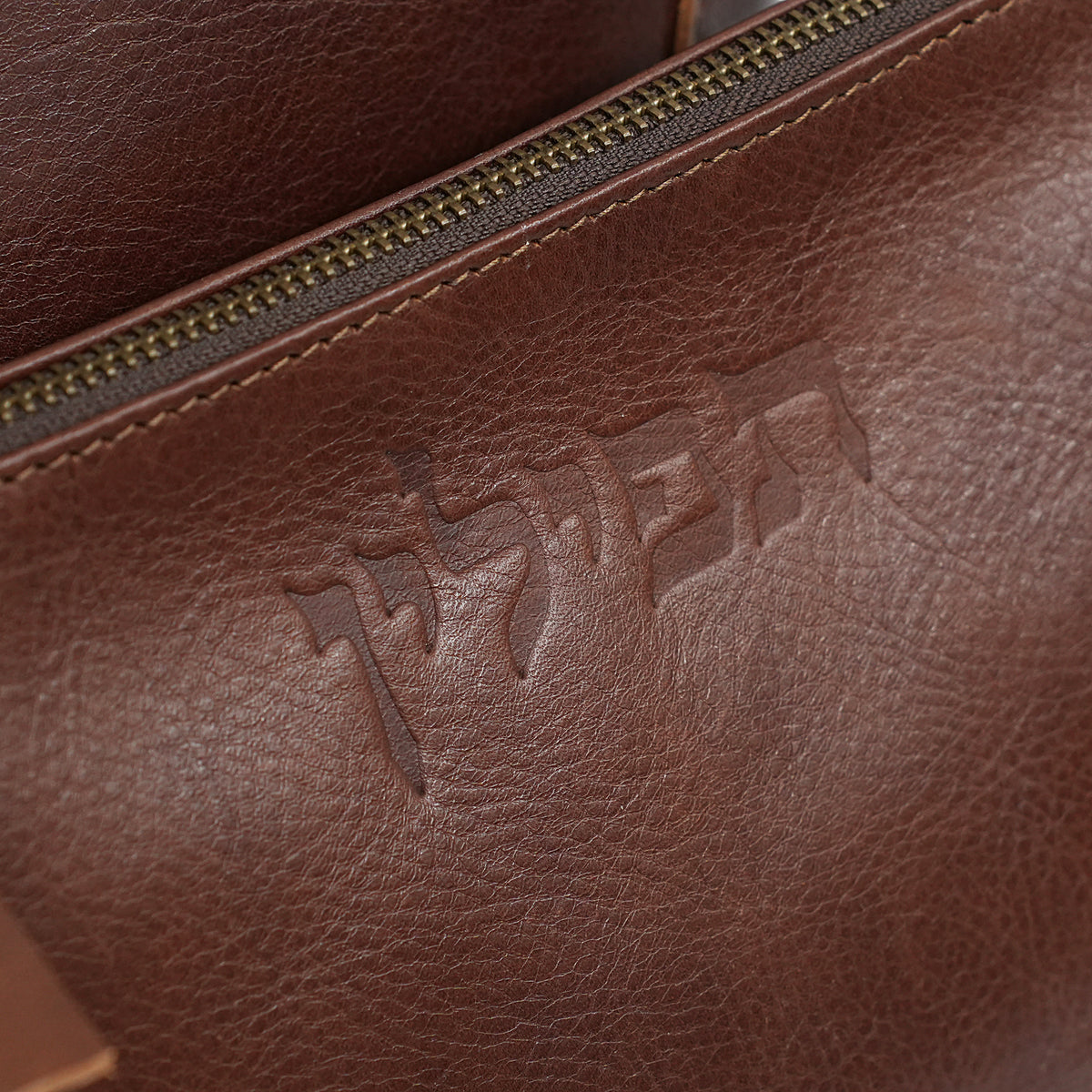 Talit & Tefillin Set - Ostrich-Texture Leather Zipper