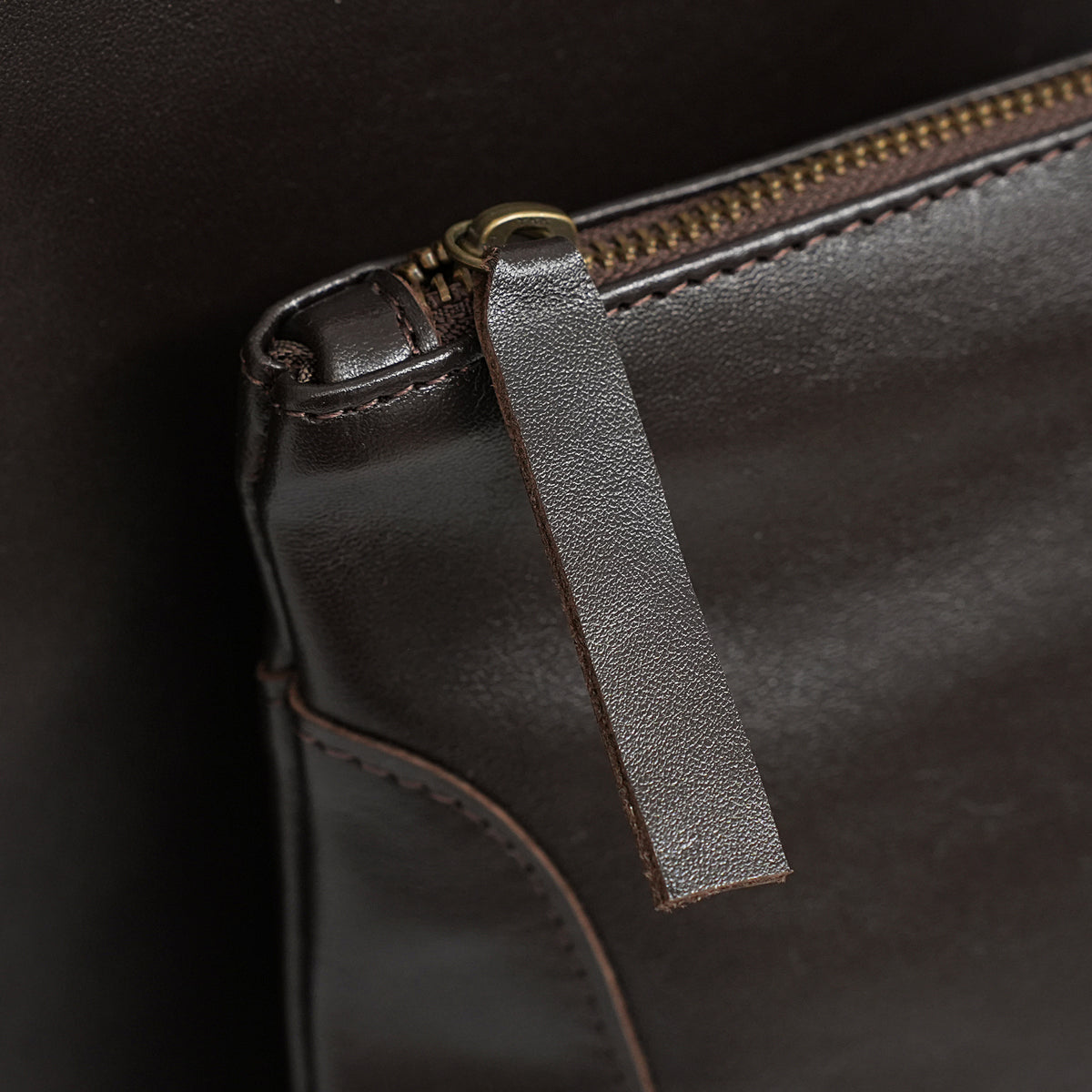 Talit & Tefillin Set - Ostrich-Texture Leather Zipper