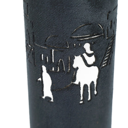 Megilat esther case - story black