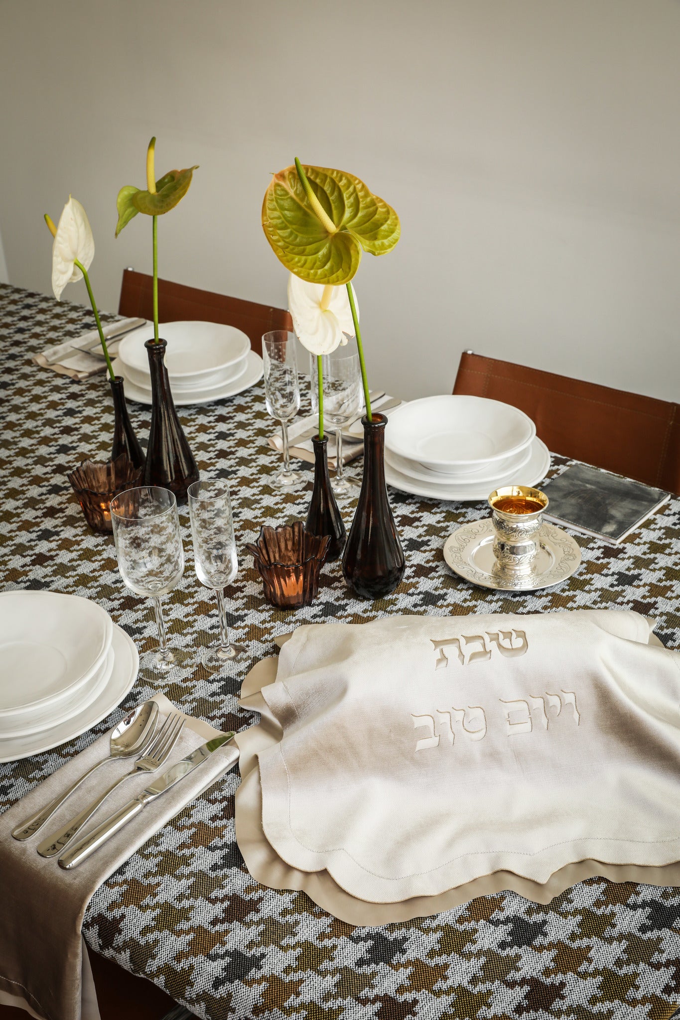 Chandelier Velvet Challah Cover