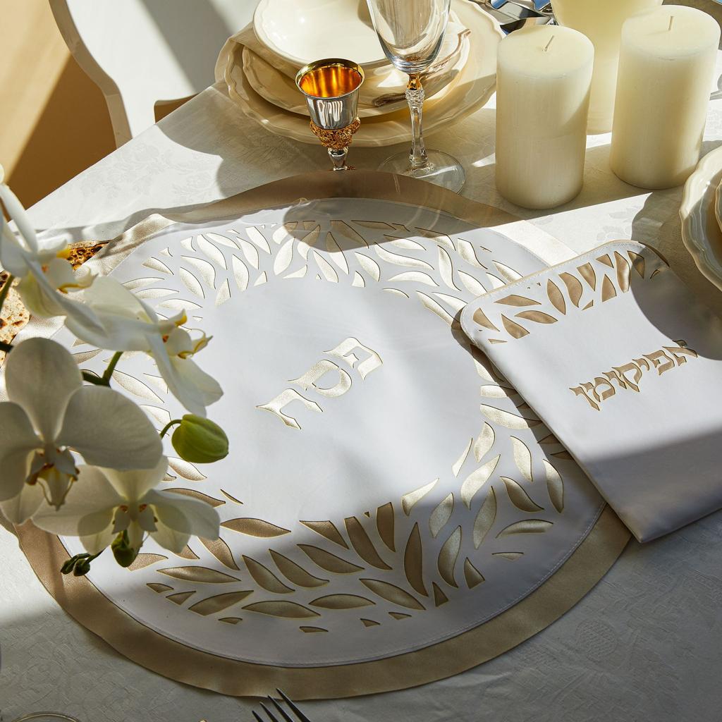 Satin Leaves Seder Set